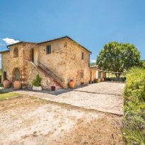 Radicondoli Toscana