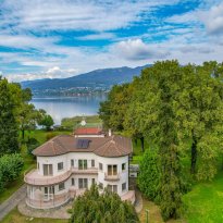 Cazzago Brabbia Lago Maggiore